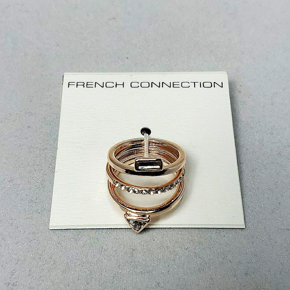 French Connection 3 Piece Rose Gold Crystal Ring Set Size 7 - Picture 2 of 4